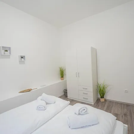 Perle Vendeghaz Apartment