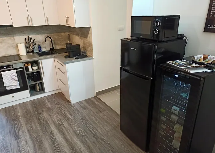 Perle Vendeghaz * Kesztolc