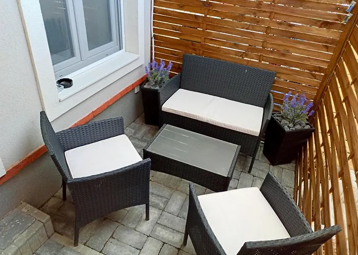 Perle Vendeghaz Apartment Kesztolc